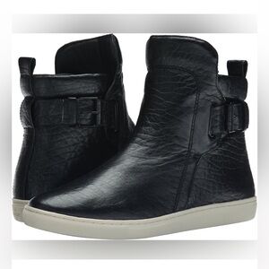 Pour la Victoire Sneakers Moto Style Leather size 8.5